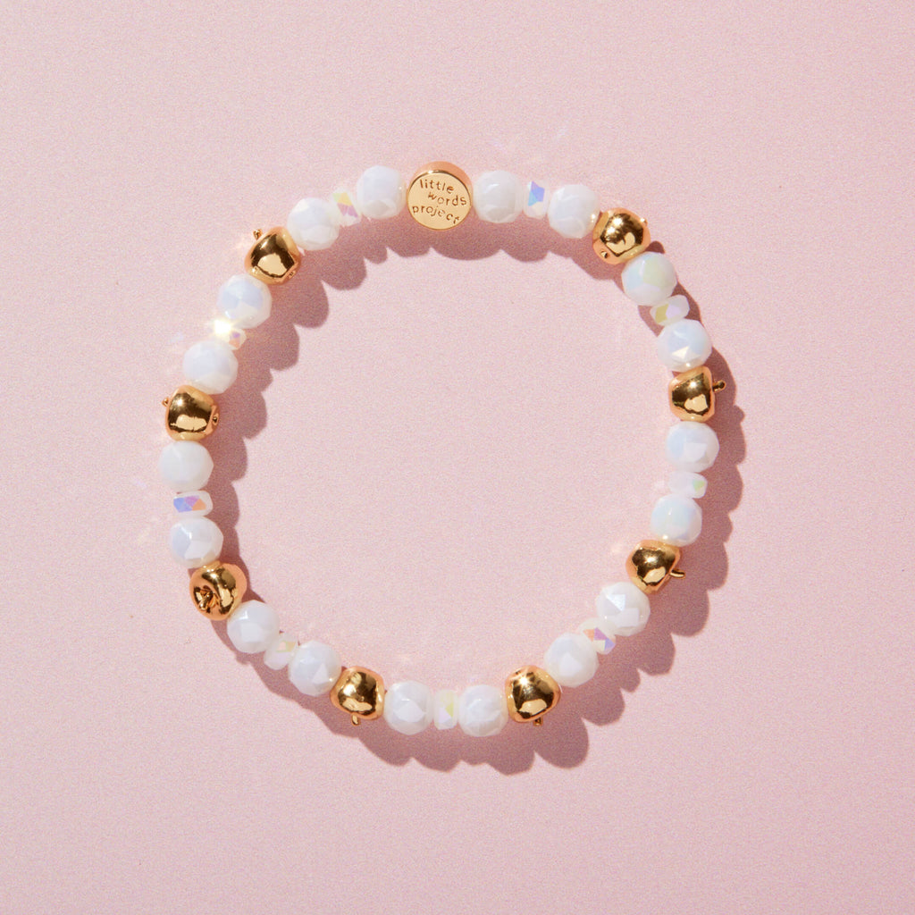 All Over Apple Bracelet Base